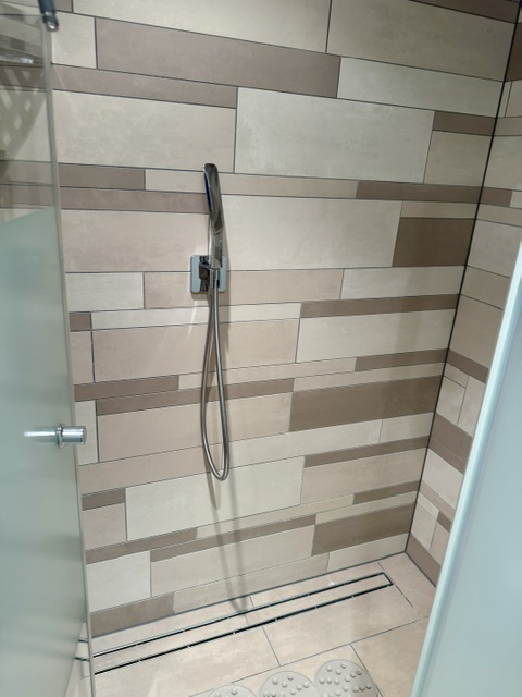 Dusche Keller