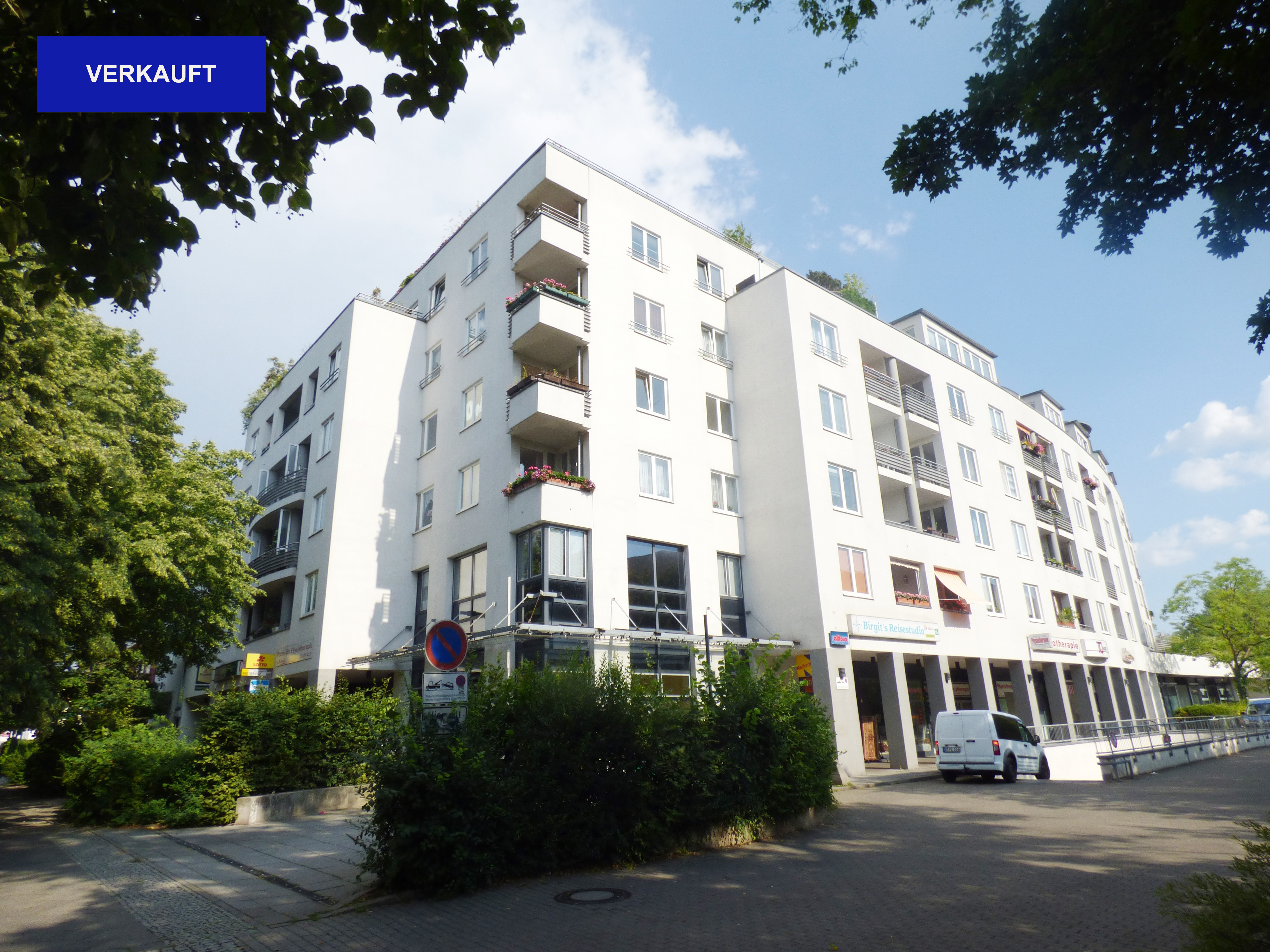 Berlin-Weißensee - Sehr schöne, helle 2 Zi.- Whg. mit Balkon, TG-Stellplatz