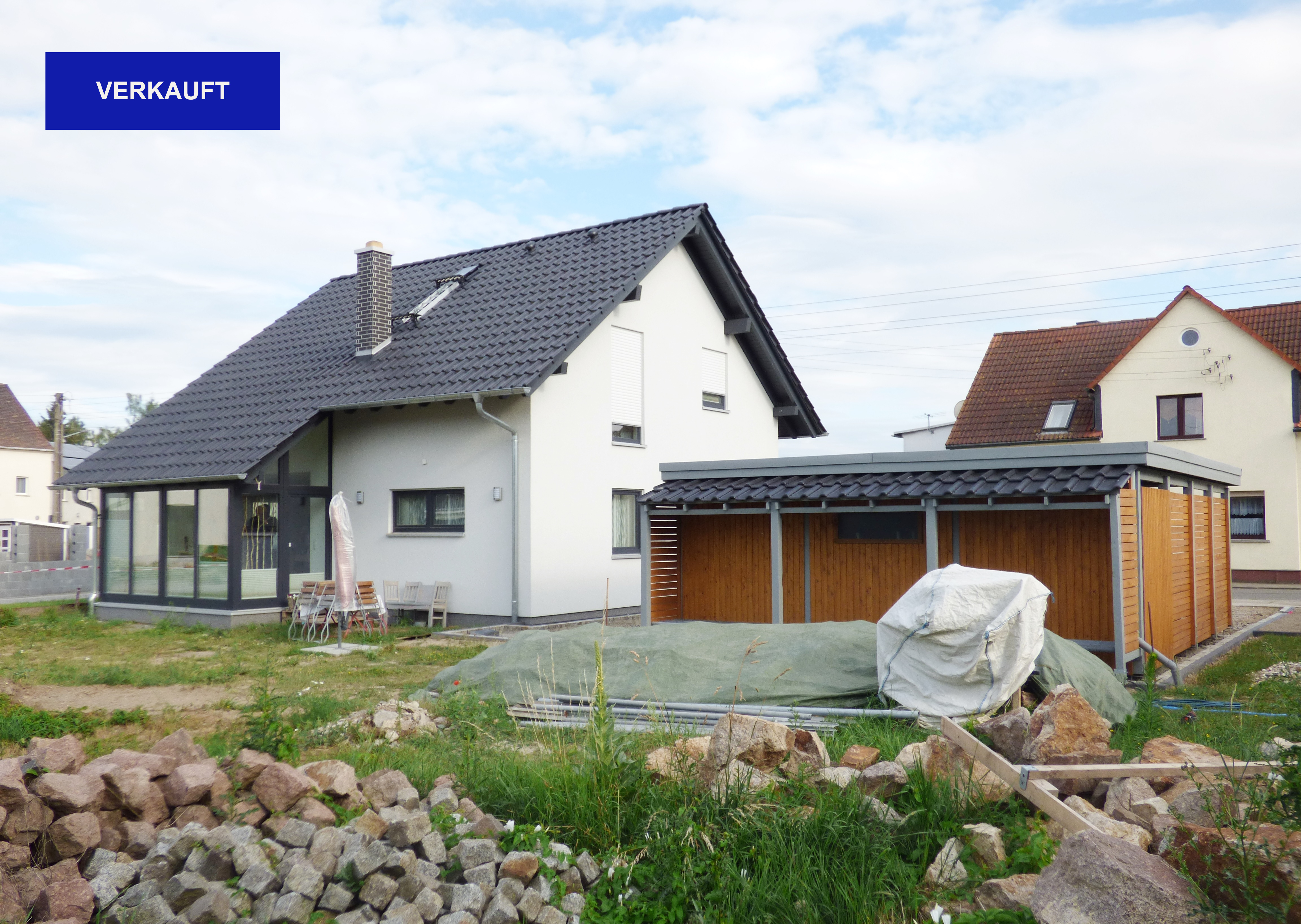 EFH-Bj. 16, EBK, Wintergarten, Kamin, Doppelcarport, alle techn. Raffinessen - Grundstück teilbar!