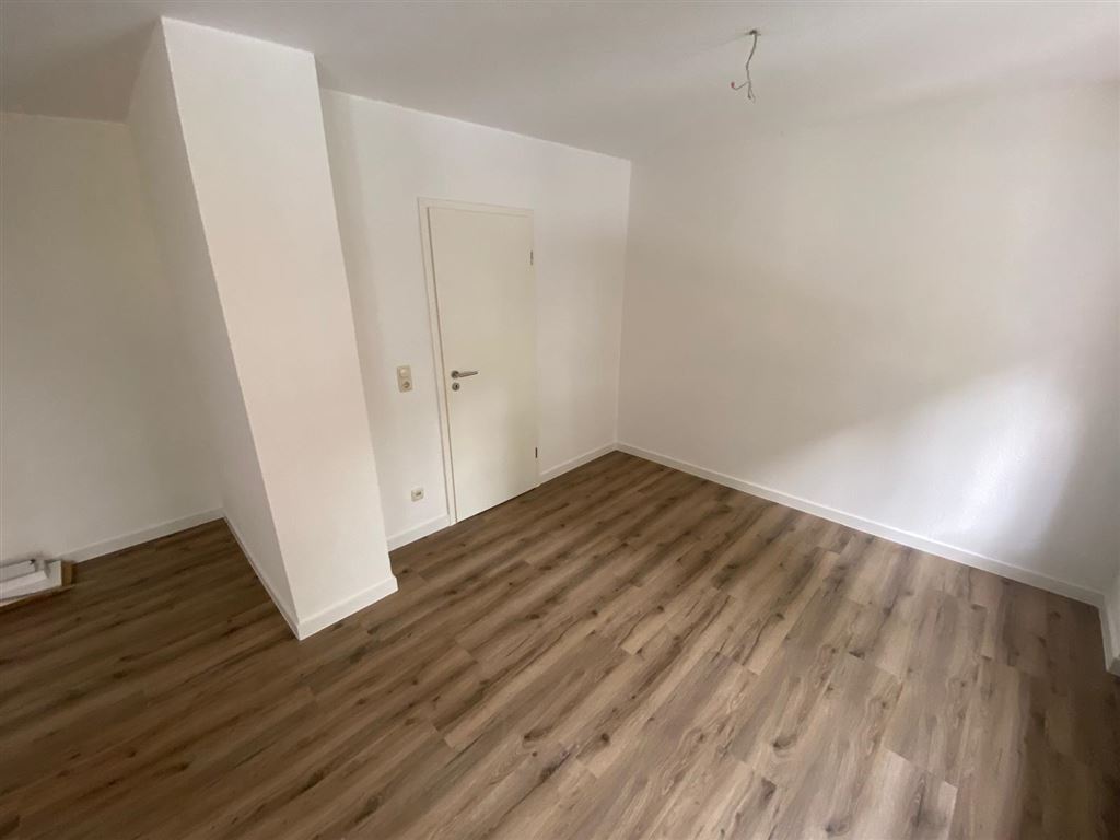 Ruhige Lage! Tolle 2-Zi. Whg mit Balkon, Bad mit Fenster! - Photo 5