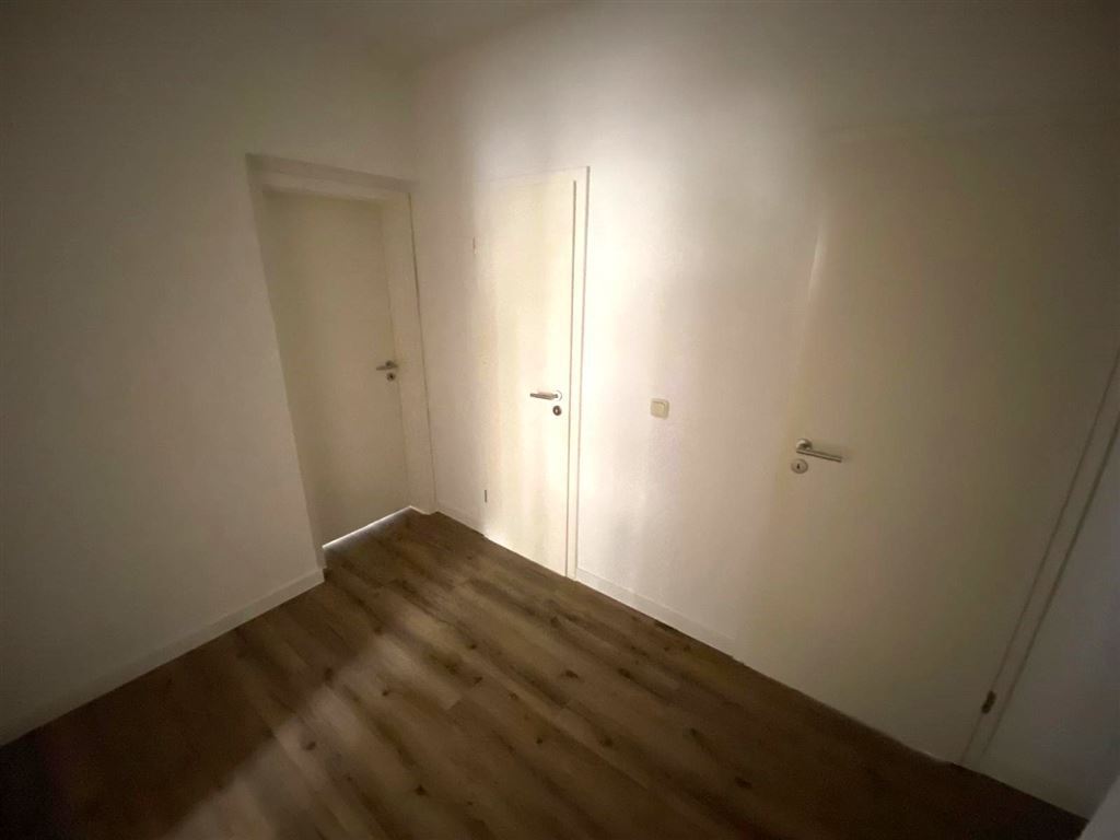 Ruhige Lage! Tolle 2-Zi. Whg mit Balkon, Bad mit Fenster! - Photo 3