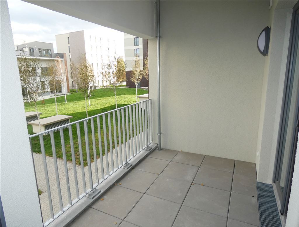 Toll geschnittene 2-Zi. Whg mit Balkon, Parkett, FBH und AR - Photo 4
