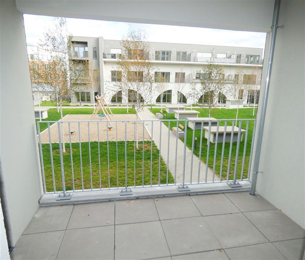 Toll geschnittene 2-Zi. Whg mit Balkon, Parkett, FBH und AR - Photo 5