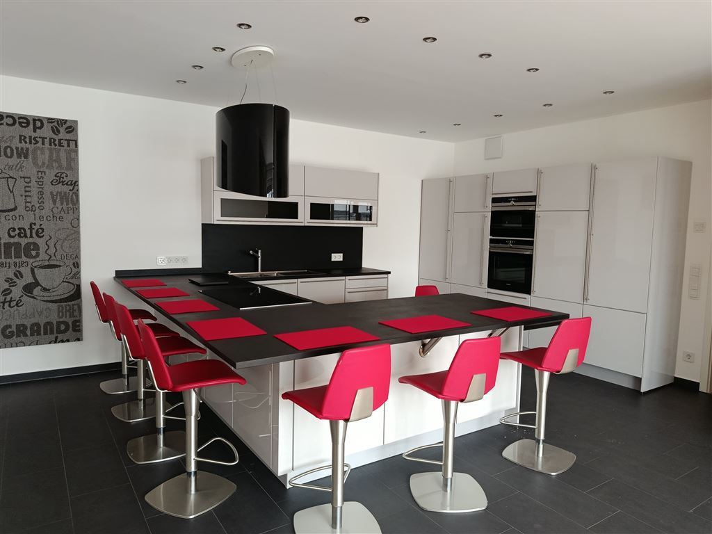 Zwenkau - Küchenliebhaber aufgepasst!!! | Tolle 3 Zi. Whg. |großer Balkon | Parkett | FBH | | EBK - Photo 4