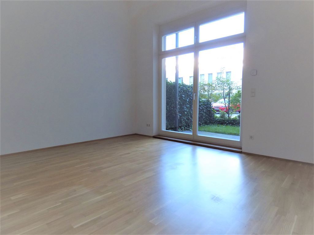 Wohnen im Denkmal: Loft-Atelier m. Terrasse | Aussenjalousien | EBK | Parkett m. FBH | Stellplatz - Photo 1