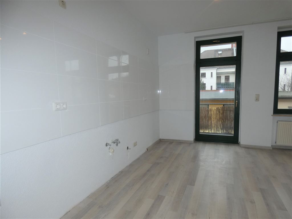 2-Zi.-Whg. | große Wohnküche | Balkon | gute Verkehrsanbindung - Photo 2