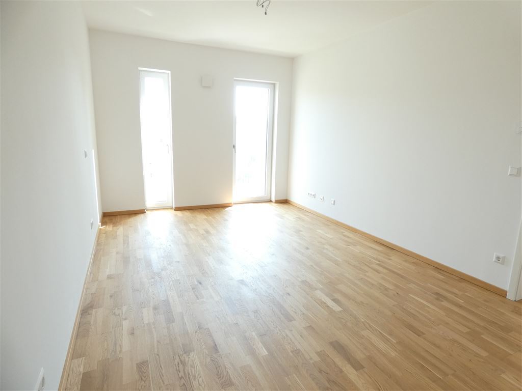 Schön geschnittene 2-Zi. Whg. | EBK | Balkon | Parkett | FBH | Stellpl. mgl. | barrierefrei - Foto 3